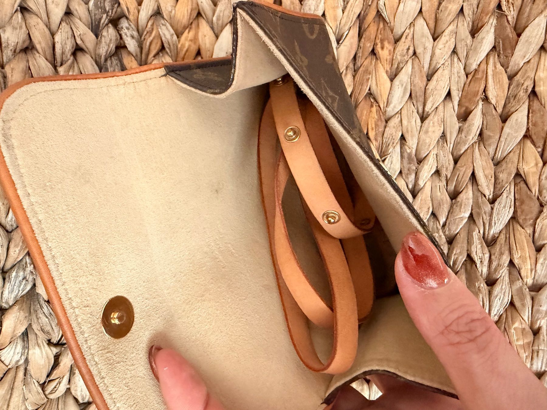Louis Vuitton Borse: Louis Vuitton Florentine Belt Bag – Usato da Samstagern venduto da flowergirlshop 2