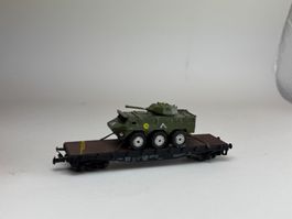 HR- Roco Schwertansporttragwagen mit Panzer