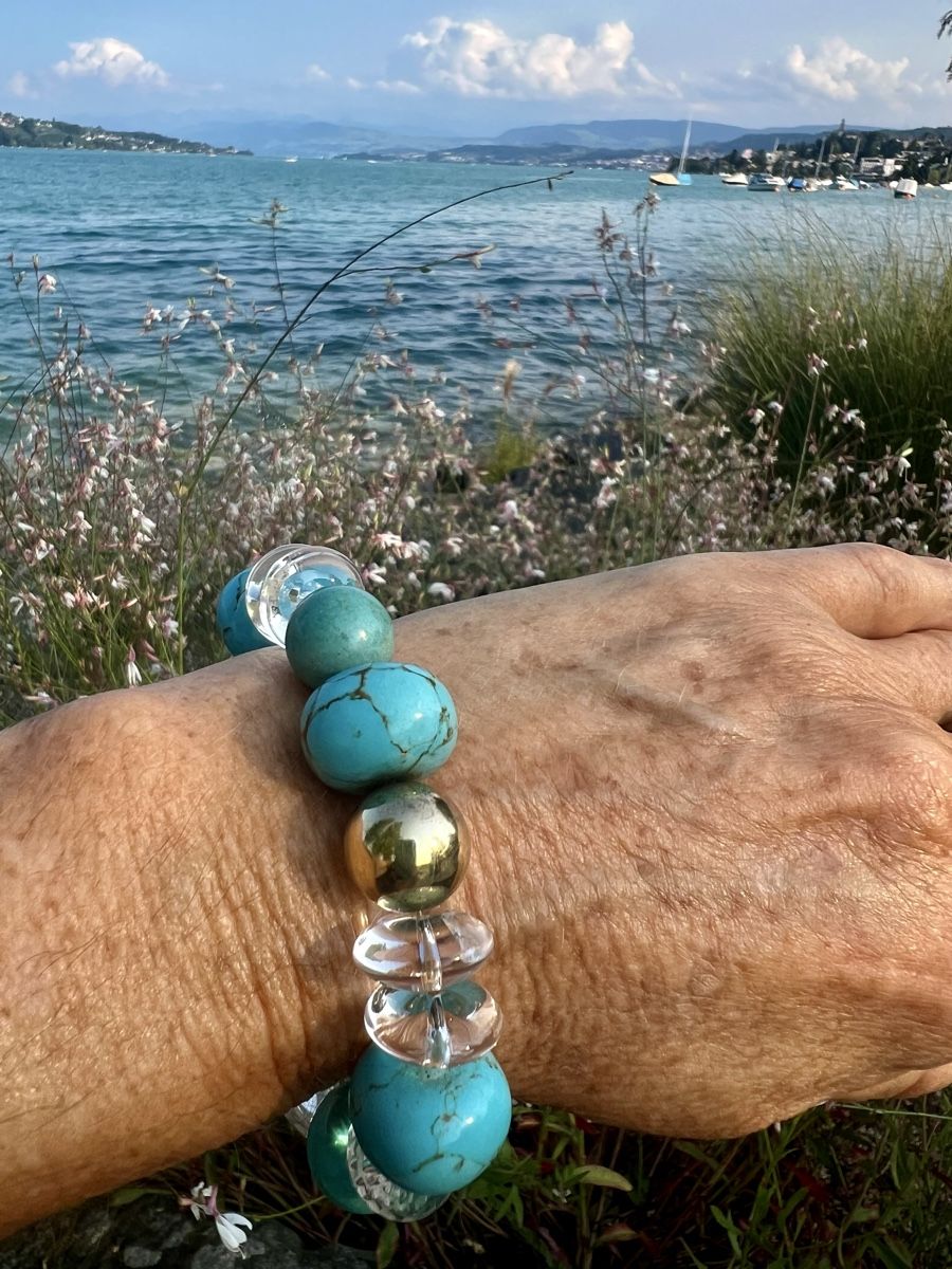 Bracciali & Braccialetti: Turquoise & Rock Crystal Bracelet Gold Plated – Nuovo e nell'imballaggio originale da Rüschlikon venduto da ThereseJewelryDesign 1