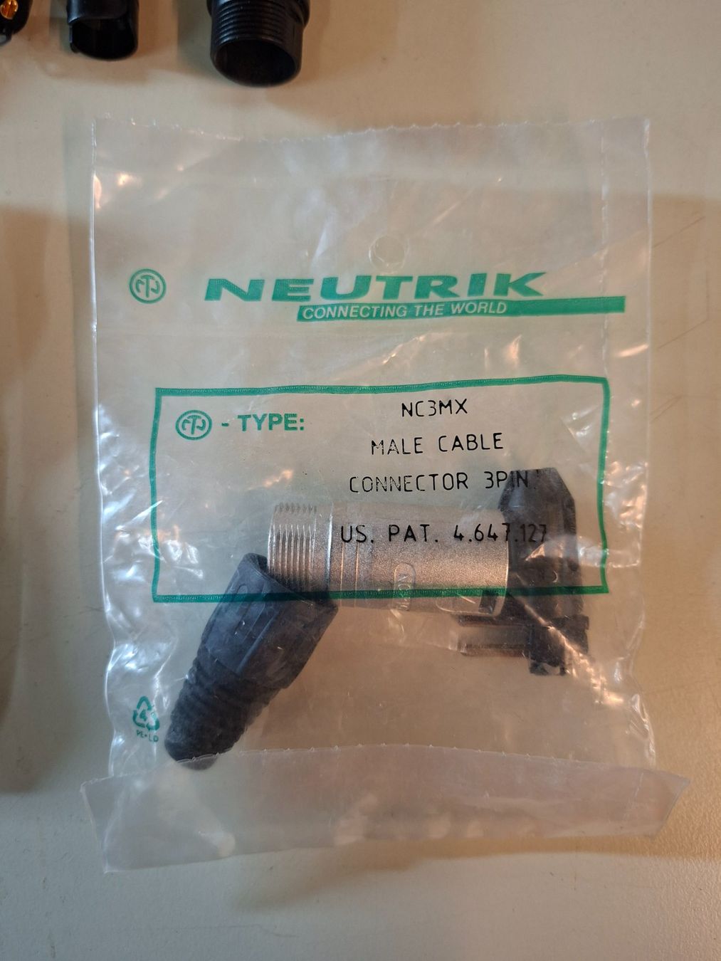 Neutrik Componenti elettronici: XLR Stecker – Nuovo (secondo la descrizione) da Niedergösgen venduto da piccorx5 2