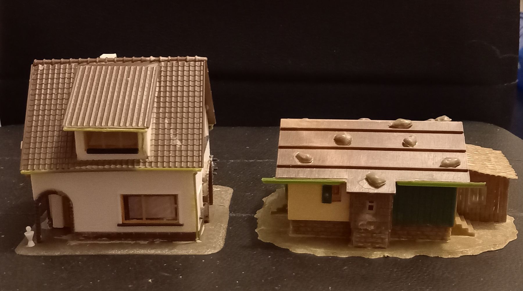 Faller Modellini di ferrovie: 2 Miniatur Häuser von Faller Sammlerstücke – Usato da Hünibach venduto da rut_l6ht 3