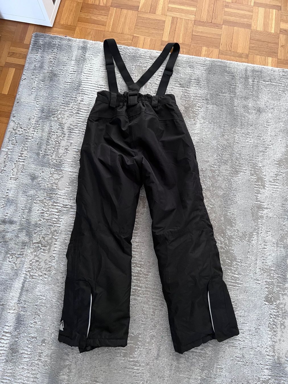 Pantaloni: Skihose Unisex Grösse: 134 / 140 – Usato da Volketswil venduto da Latinozh5 1
