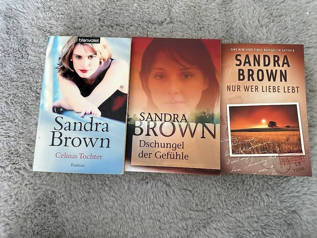 Libri: Drei Romane von Sandra Brown – Usato da Safnern venduto da cel_56vx