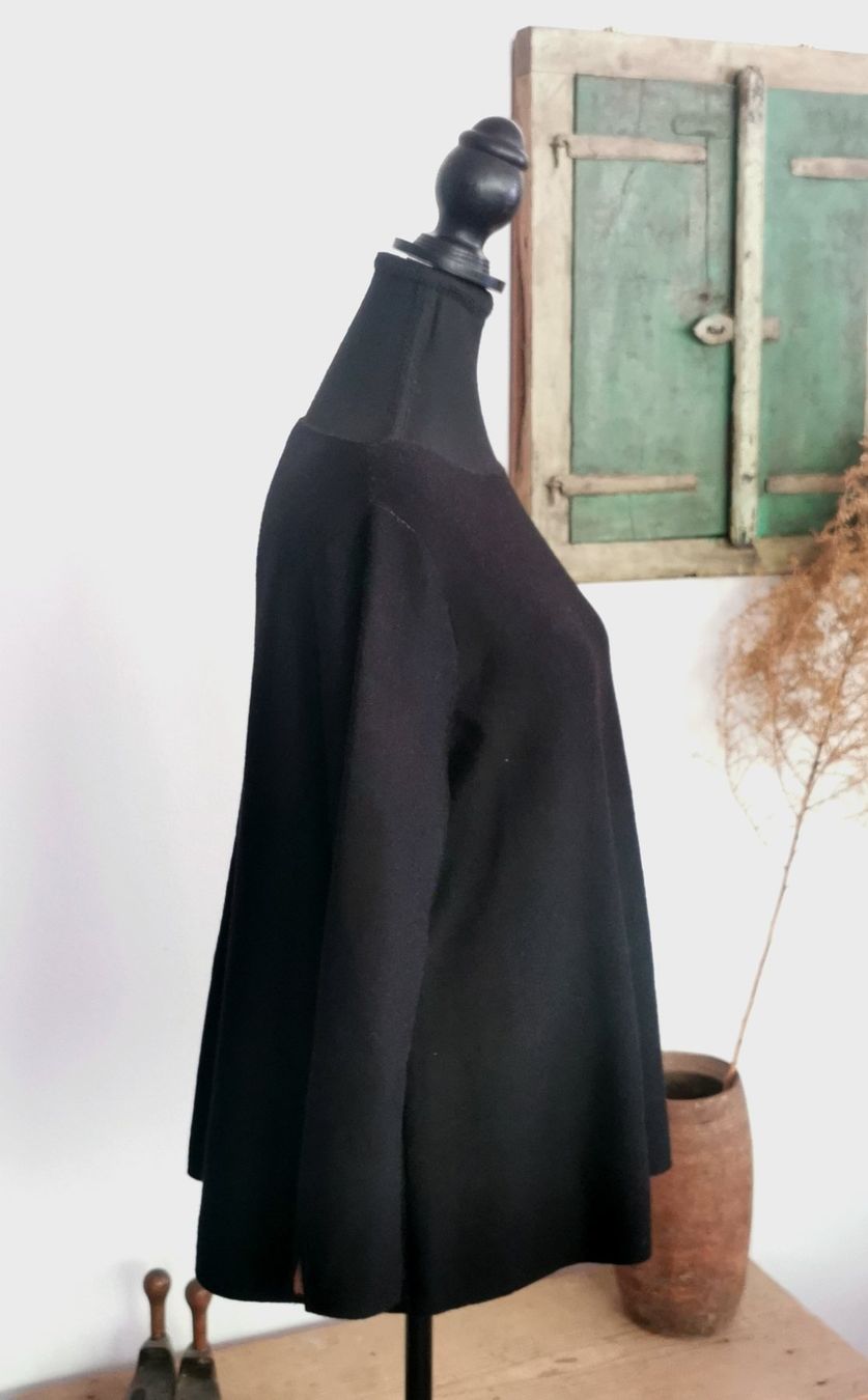 Cos Maglioni & Felpe: Cos toller Wollpullover in A-Form Gr. M/L – Usato da gachnang venduto da tibus1 1