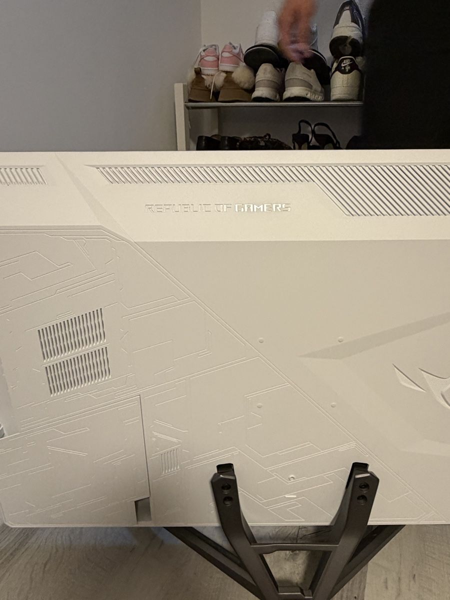 Asus Monitore: Asus ROG Strix XG43UQ – Neu (gemäss Beschreibung) aus Scheuren von dijamaNt12 2