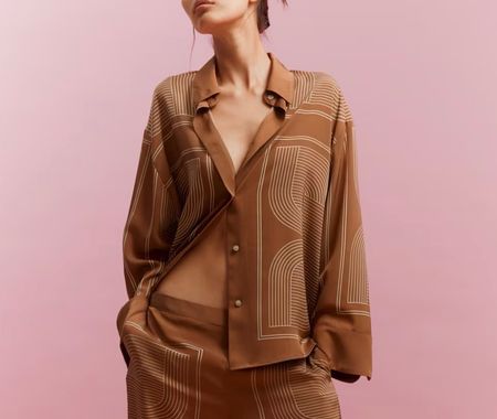 H&M 🤎 chemisier satiné en twill NEW! L