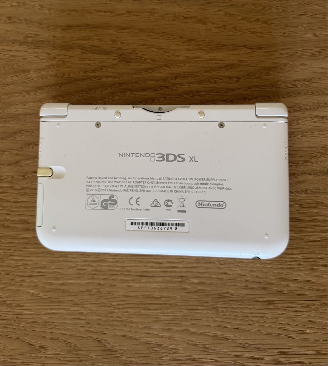 Nintendo Console: Nintendo 3DS XL Weiss ink Ladekabel  – Usato da Füllinsdorf venduto da hae_gt9l 4