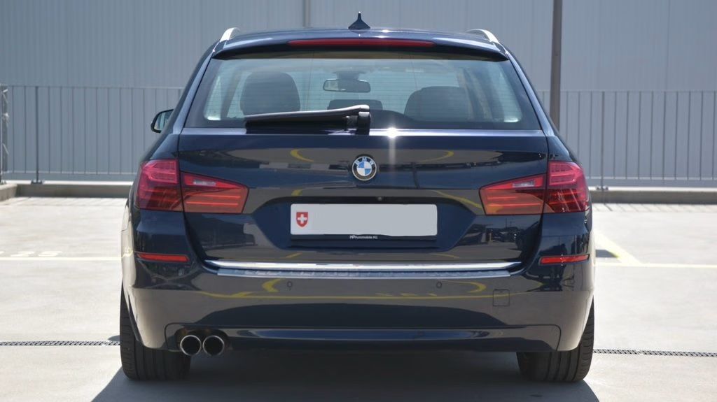BMW Automobili: BMW 530d Luxury Touring – Usato da Oberurnen venduto da Bentleyarts77 2