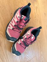Salomon Trekking Schuhe, 35