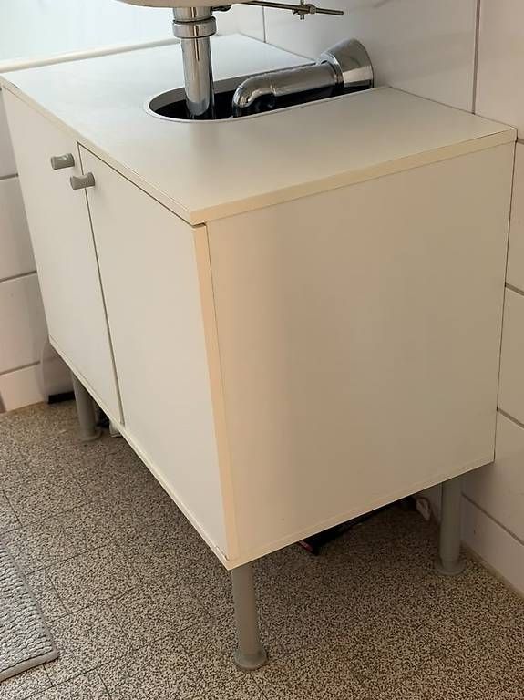 Ikea Mobili per bagno: Ikea under-sink cabinet – Usato da Zürich venduto da emi_j76q 1