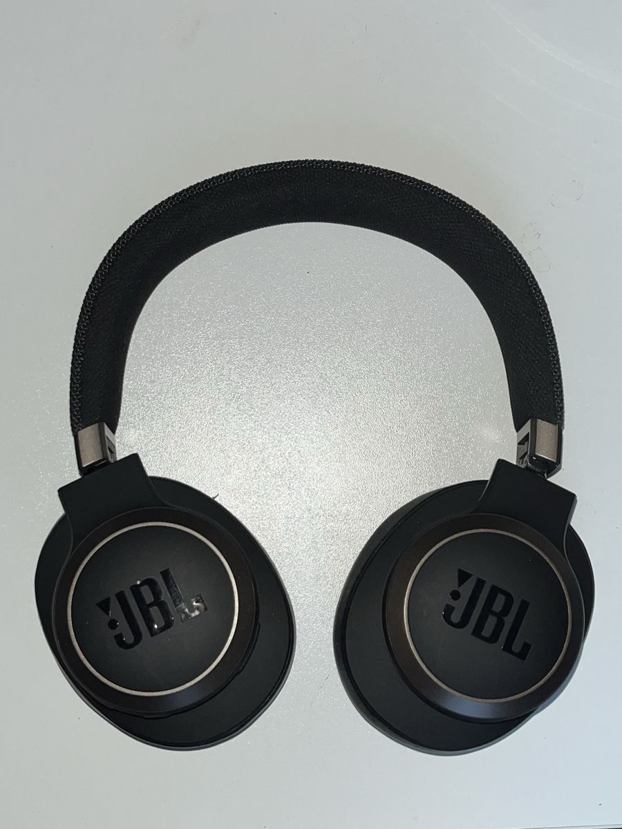 JBL Cuffie: Kopfhörer JBL LIVE 650BTNC – Nuovo (secondo la descrizione) da Frenkendorf venduto da laylacheyenne
