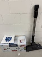 Miele Staubsauger Classic C1 PowerLine grau mit Zubehör