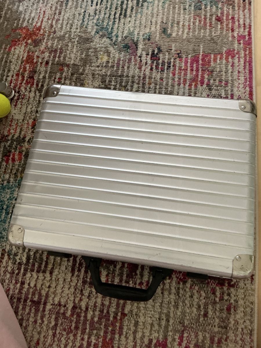 Rimowa Valigie: Aluminium Attache Case Silver Acceptable Condition – Usato da Basel venduto da Smile214 2
