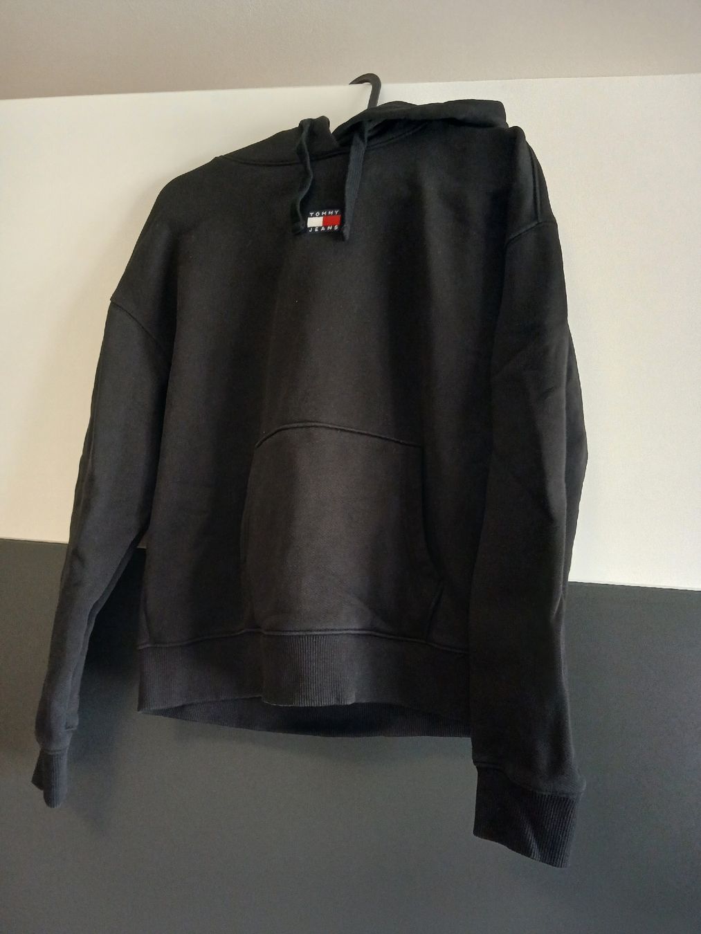 Tommy Hilfiger Pullover & Sweatshirts: !!! Tommy Jeans Kapuzenpullover Gr. S !!! – Gebraucht aus Reinach BL von Ibizo69