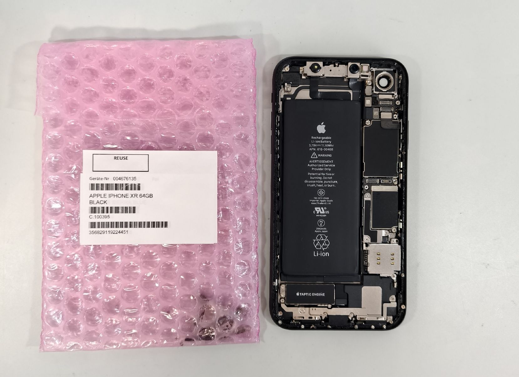 Apple Telefoni cellulari / Smartphones: iPhone XR ohne iCloud Lock – Difettoso da Ehrendingen venduto da Rocky985 2