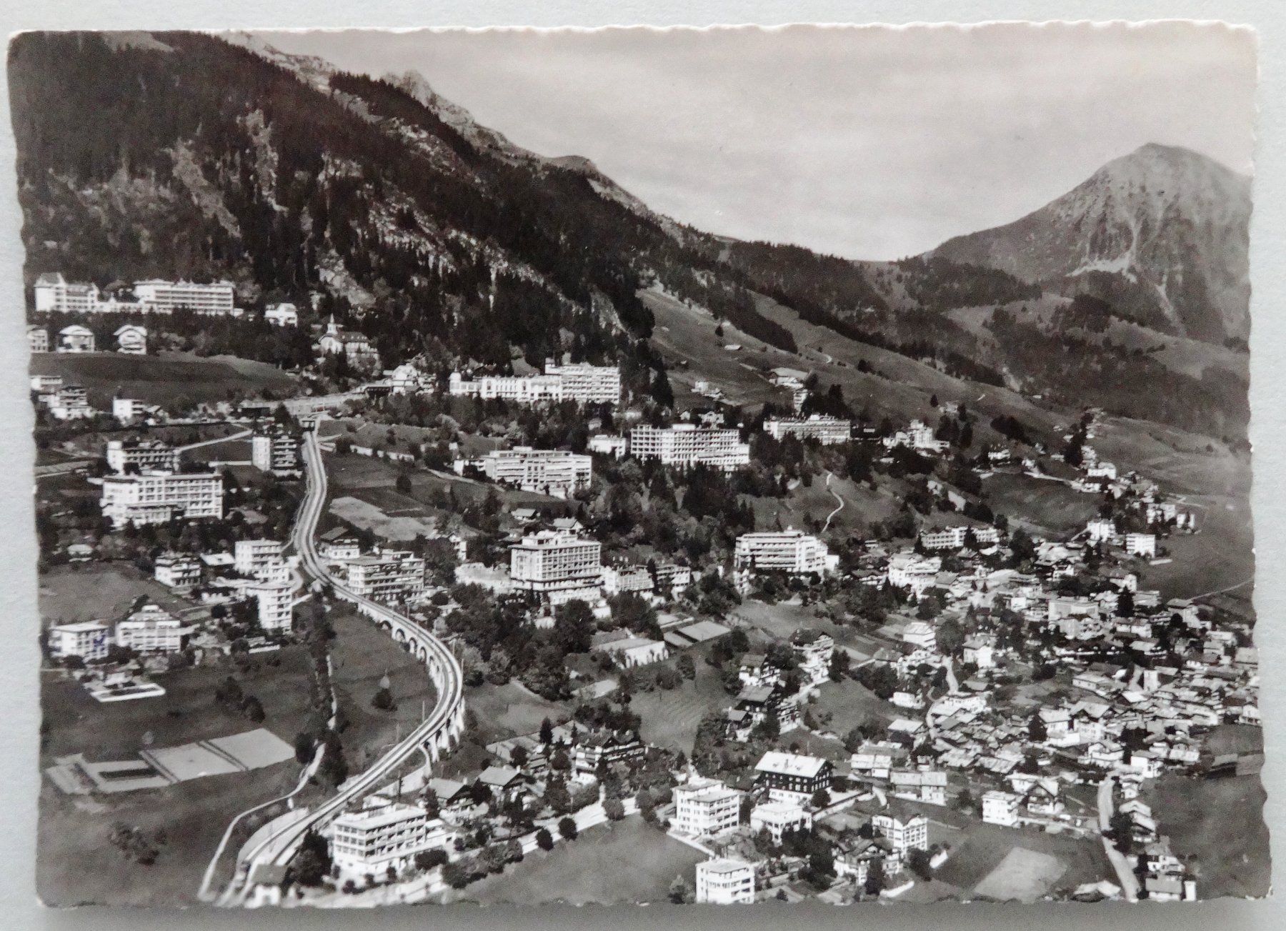 Cartoline postali: Leysin - Vue aérienne – Usato da Fétigny venduto da Billy2miny