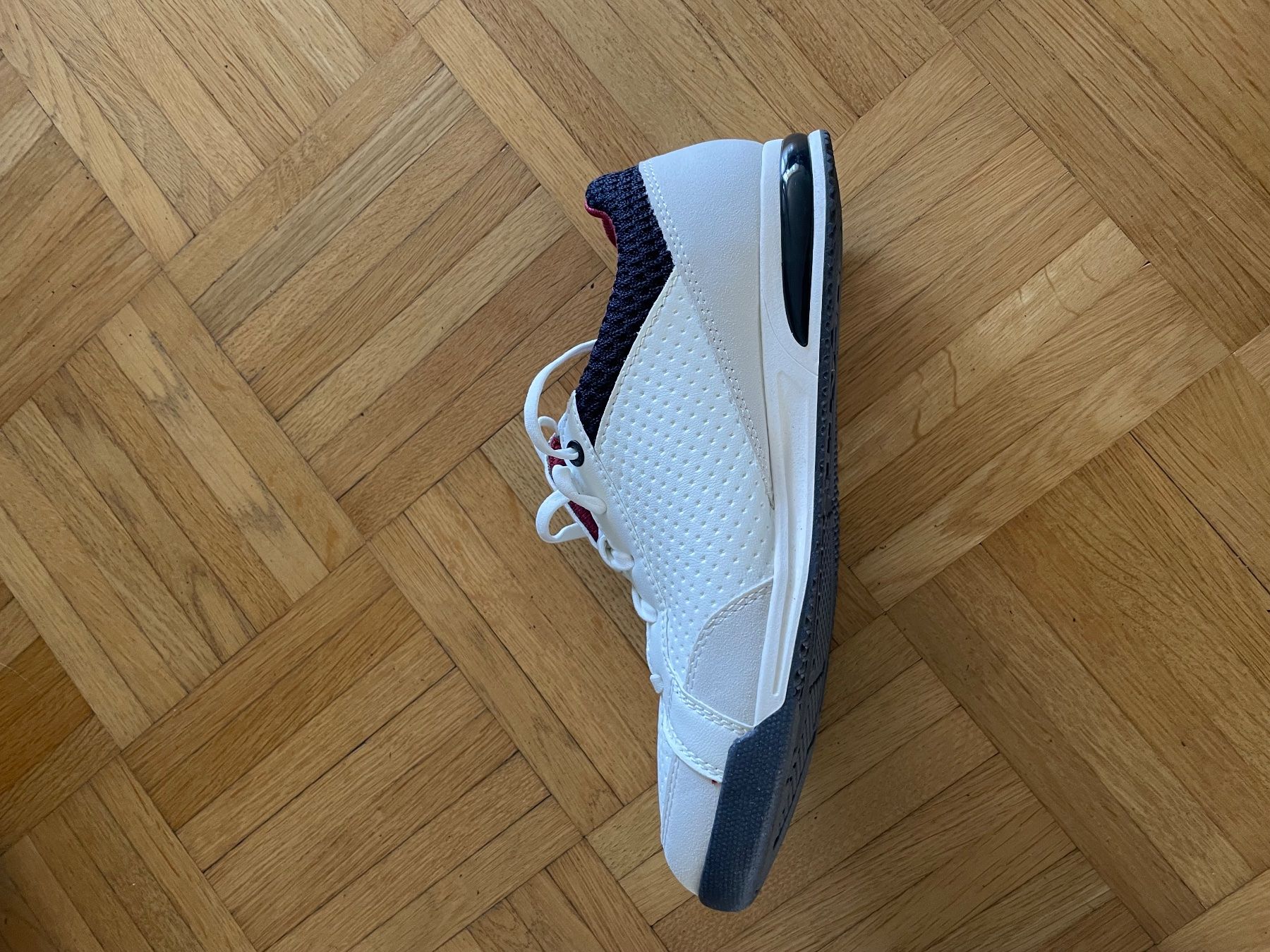 Bugatti Herrenschuhe: Bugatti Sneaker Gr.40 – Gebraucht aus Thun von racer59 2