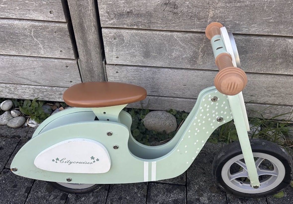 Vespa Véhicules pour enfants: Vespa Kinder Laufrad – D'occasion à wädenswil par panorama05 1
