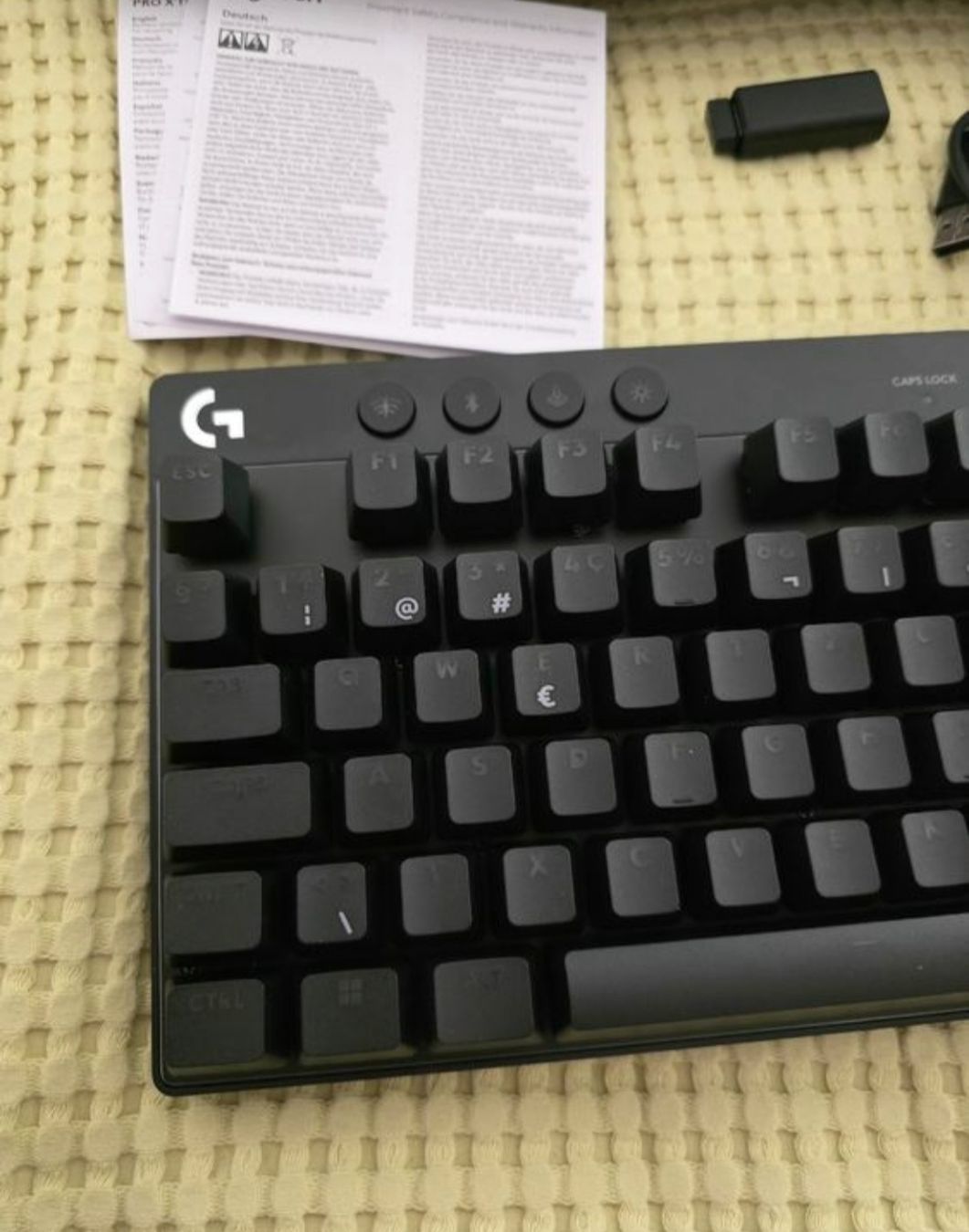 Logitech Tastaturen: LOGITECH G PRO X TKL LIGHTSPEED (Bluetooth, Schweiz – Neu (gemäss Beschreibung) aus Basel von Cod1987 4