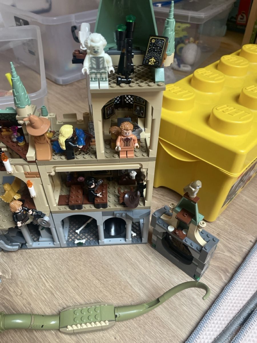 Lego Kit di costruzioni: Lego 76389  – Usato da Gillarens venduto da PandaGore 1