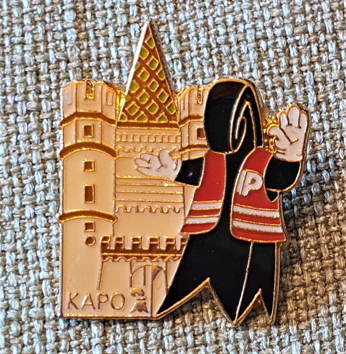Plaketten & Abzeichen: L761 - Pin KAPO Kantonspolizei Basel Spalentor - Nr. 062 – Gebraucht aus Reinach BL von Boston-Verkauf