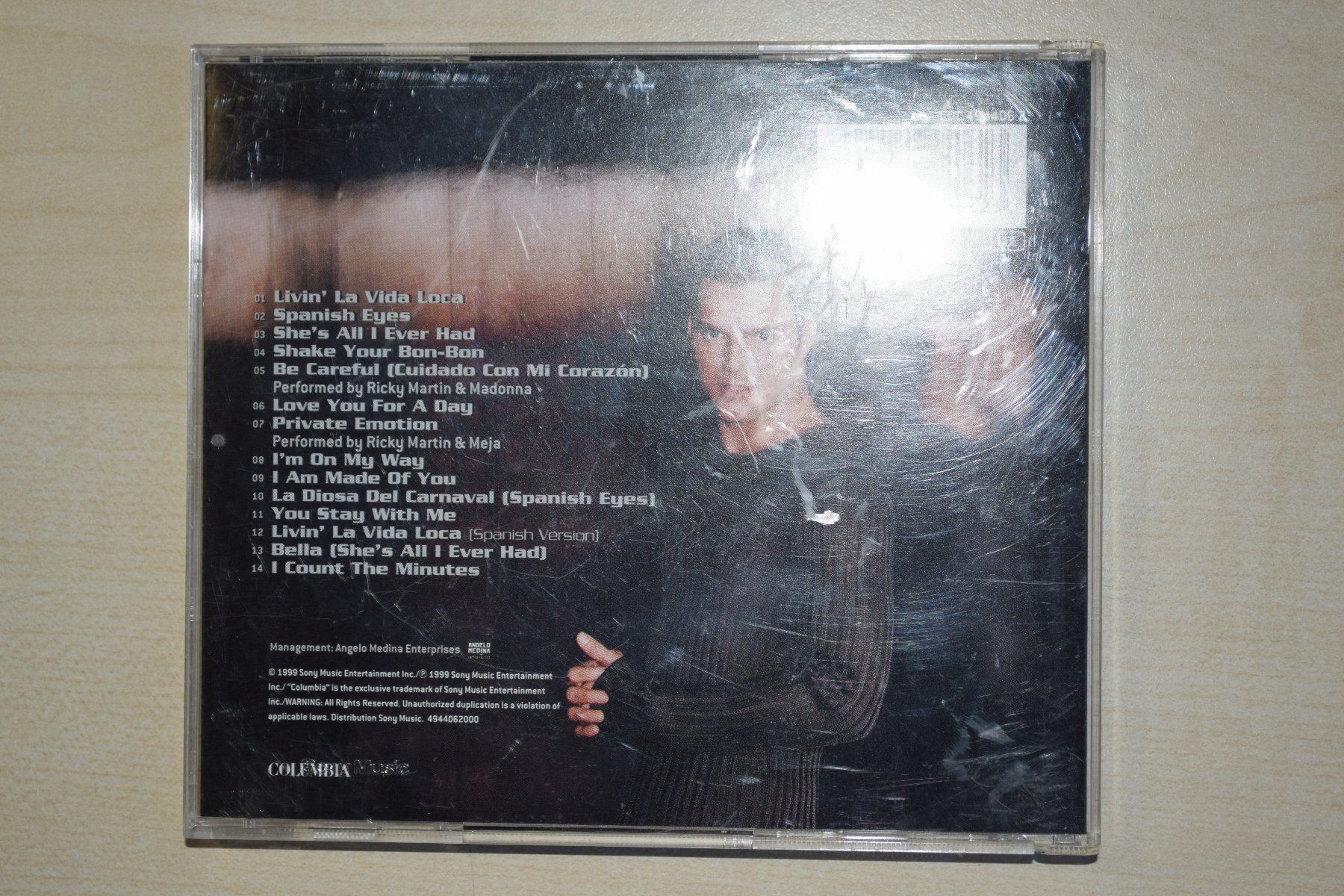 CD: RICKY MARTIN (216) – Usato da Reutigen venduto da DONDON55 1