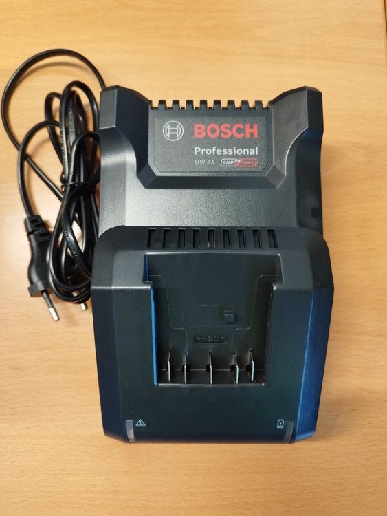 Erstaunlich Bosch 18 Volt Ladegerat Bild
