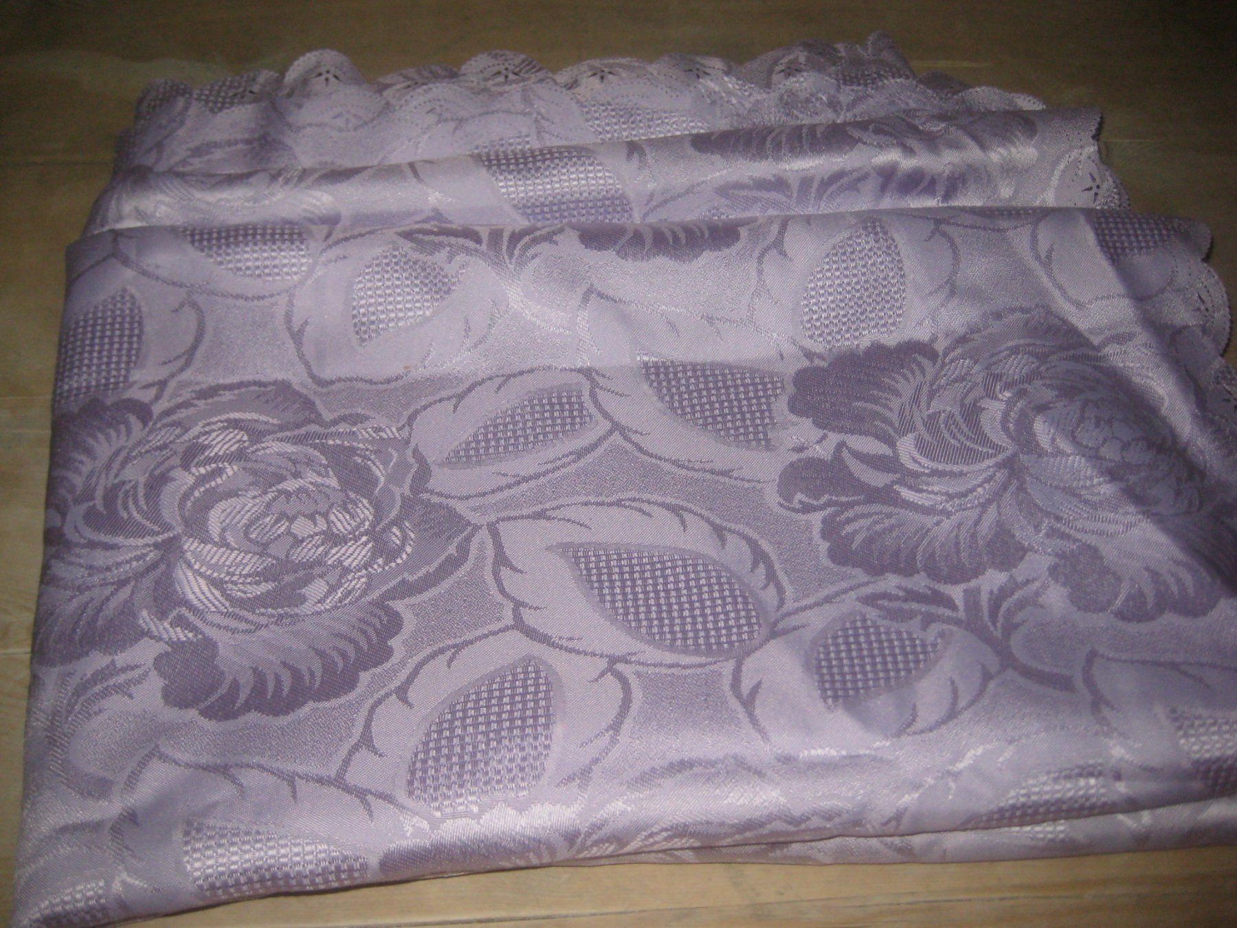 Coperte: TISCHTUCH  LILA – Usato da Uster venduto da flocke1 2