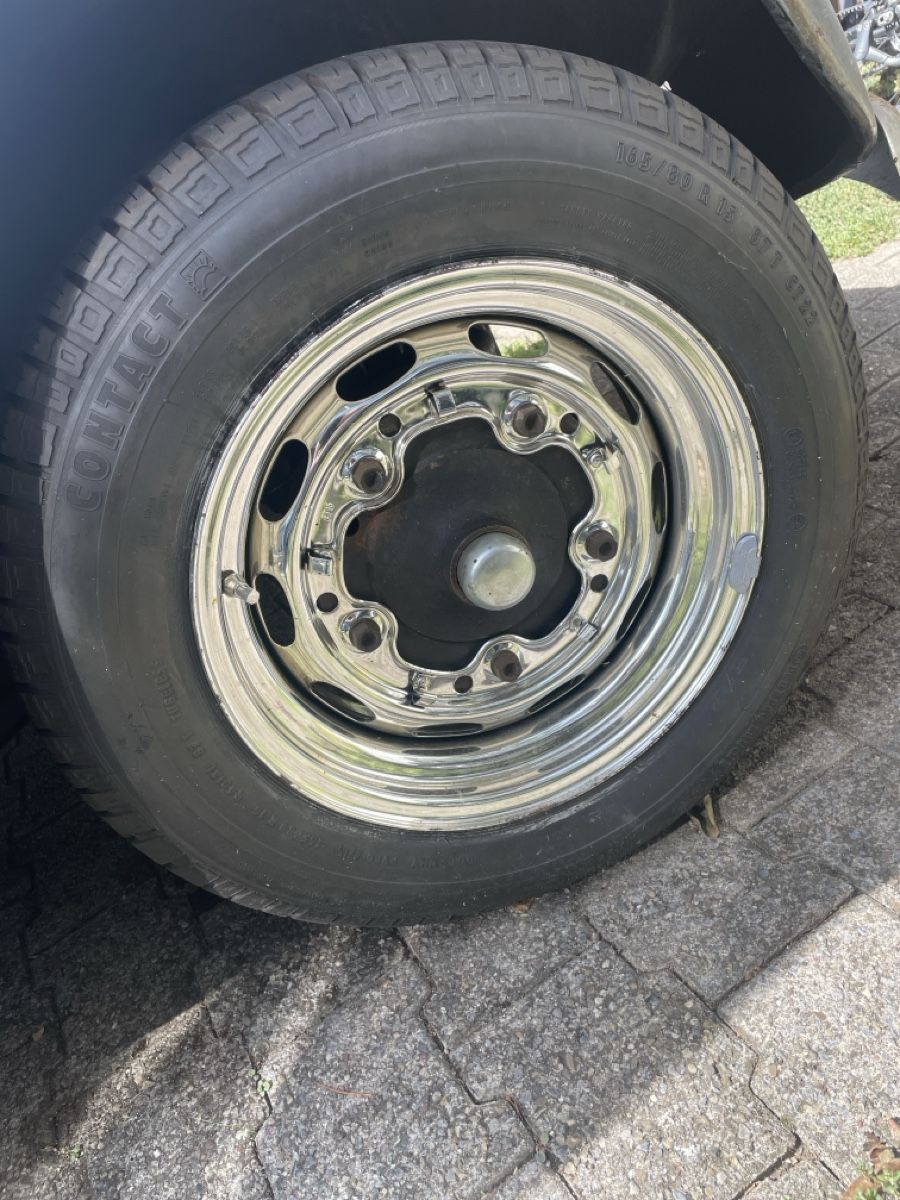 Pneumatici & Ruote complete: VW Käfer Chromfelgen mit Reifen – Usato da Wangen b. Olten venduto da Mertz 3