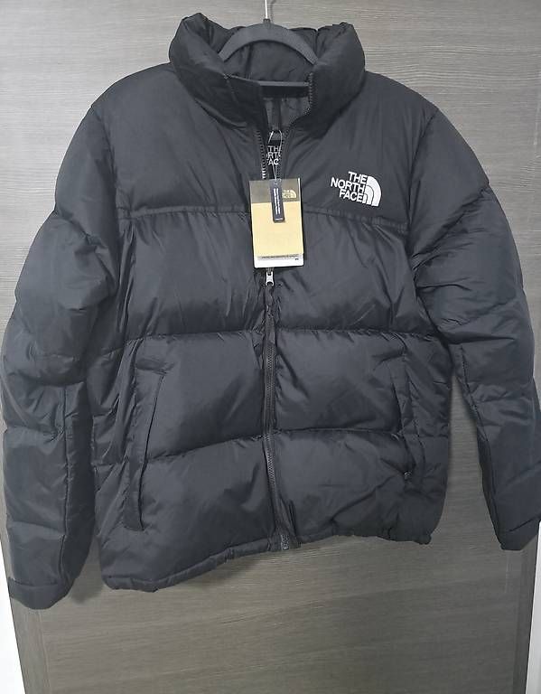 Cappotti: The North Face 1996 Retro Nuptse Jacket – Usato da Genève venduto da smx_2sks