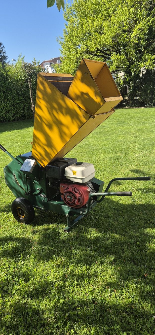 Häcksler: Daldec 150 mit Honda Motor 13PS – Gebraucht aus Grenchen von HzGr 1