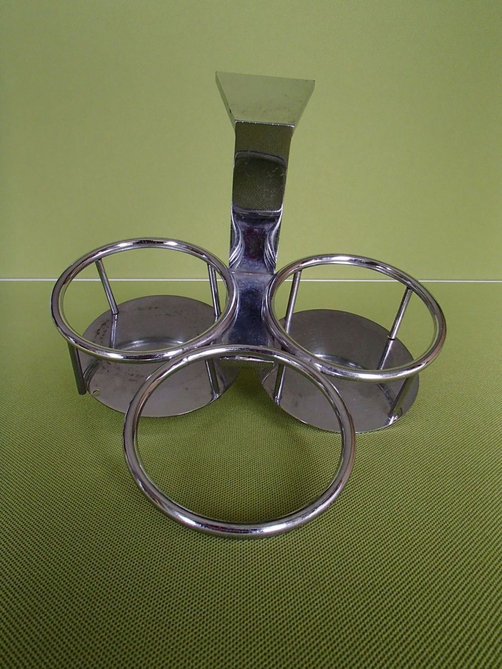 Altro per la casa: 2 Glas und Schalen Halter zu anschrauben – Usato da Schöfflisdorf venduto da pullux 3
