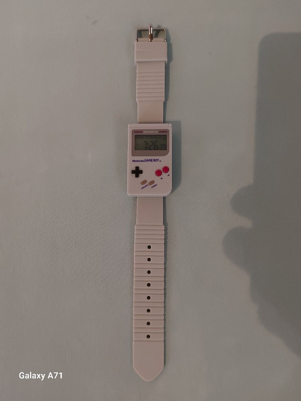 Orologi: Nintendo Game Boy Armbanduhr – Usato da Rumisberg venduto da AaronRodgers81