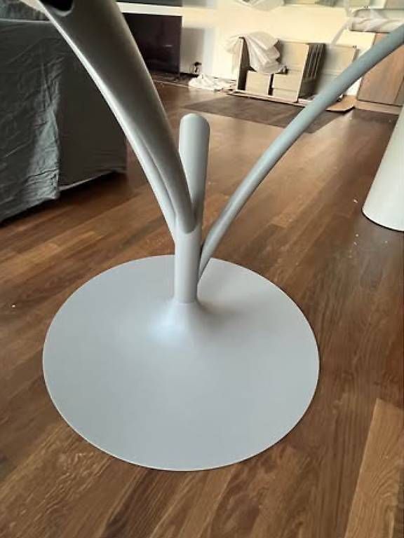 Calligaris Tavoli: Calligaris Acacia Tisch rund (120cm) – Glas Design – Usato da Zürich venduto da ITzu 4