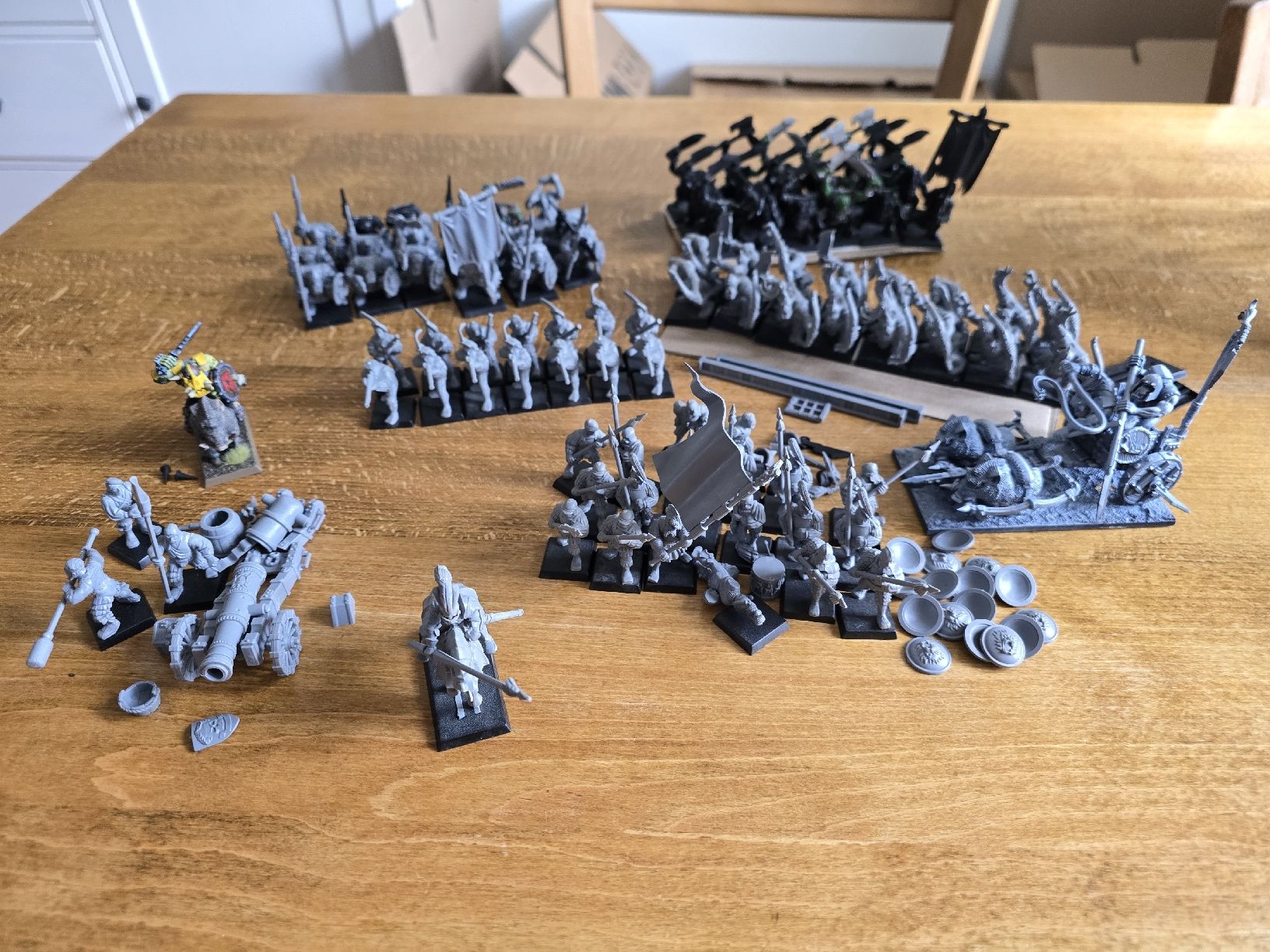 Modellbausätze & Standmodelle: Warhammer Fantasy/ Old World Starterbox – Gebraucht aus Zürich von smbebaye 2