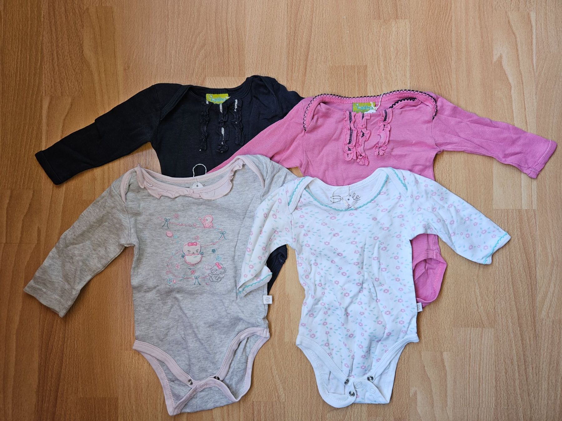 Lotti & Set di vestiti: Kleiderset Grösse 62, 11 Teile – Usato da Schüpfen venduto da SANNYLI31 1