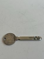 Schluessel mit 2 Fr. Muenze 1968 Nummer 1338(S28)