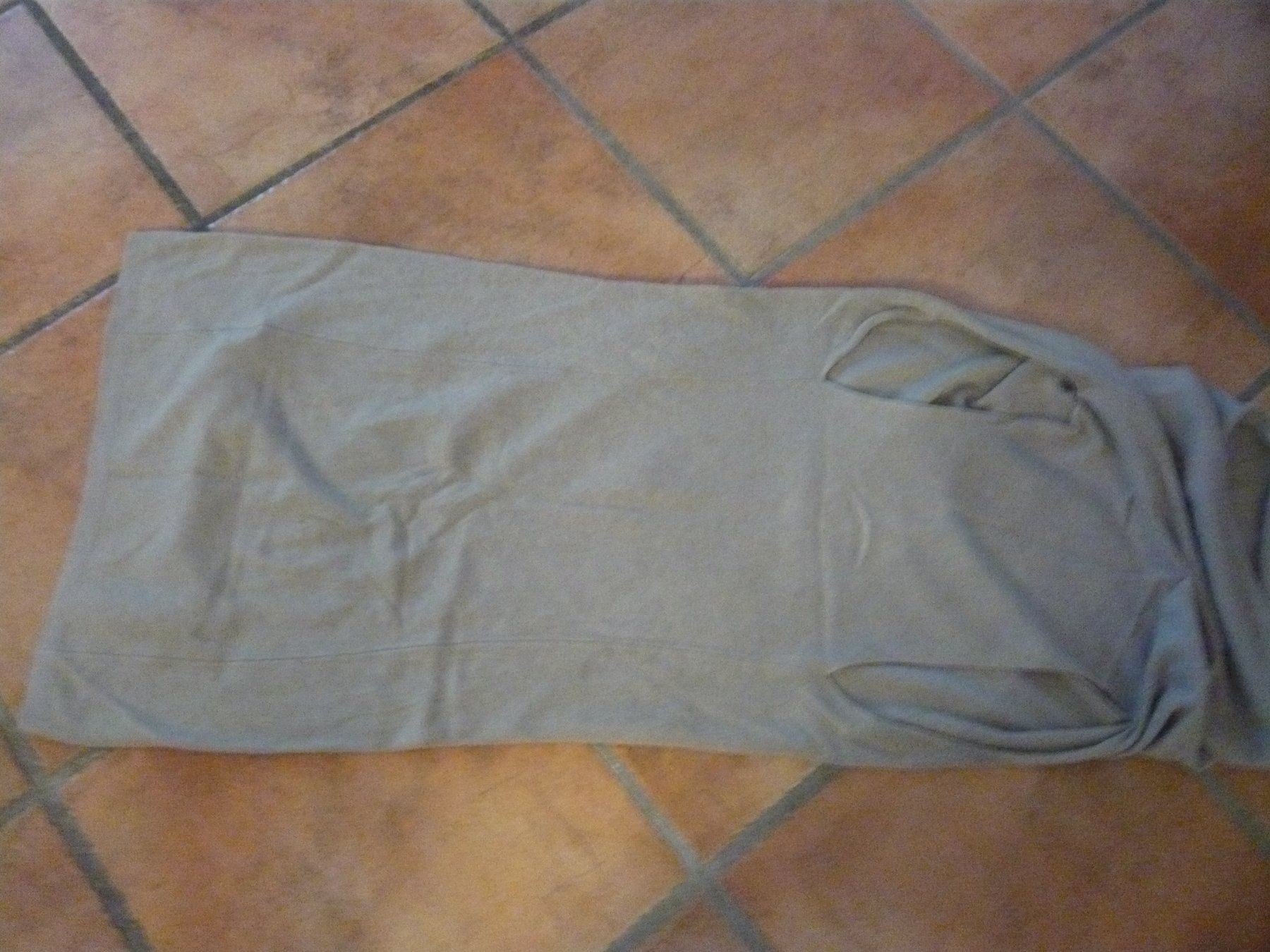 Vestiti: Kleid Gr S – Usato da Ruggell venduto da Dolce9 4