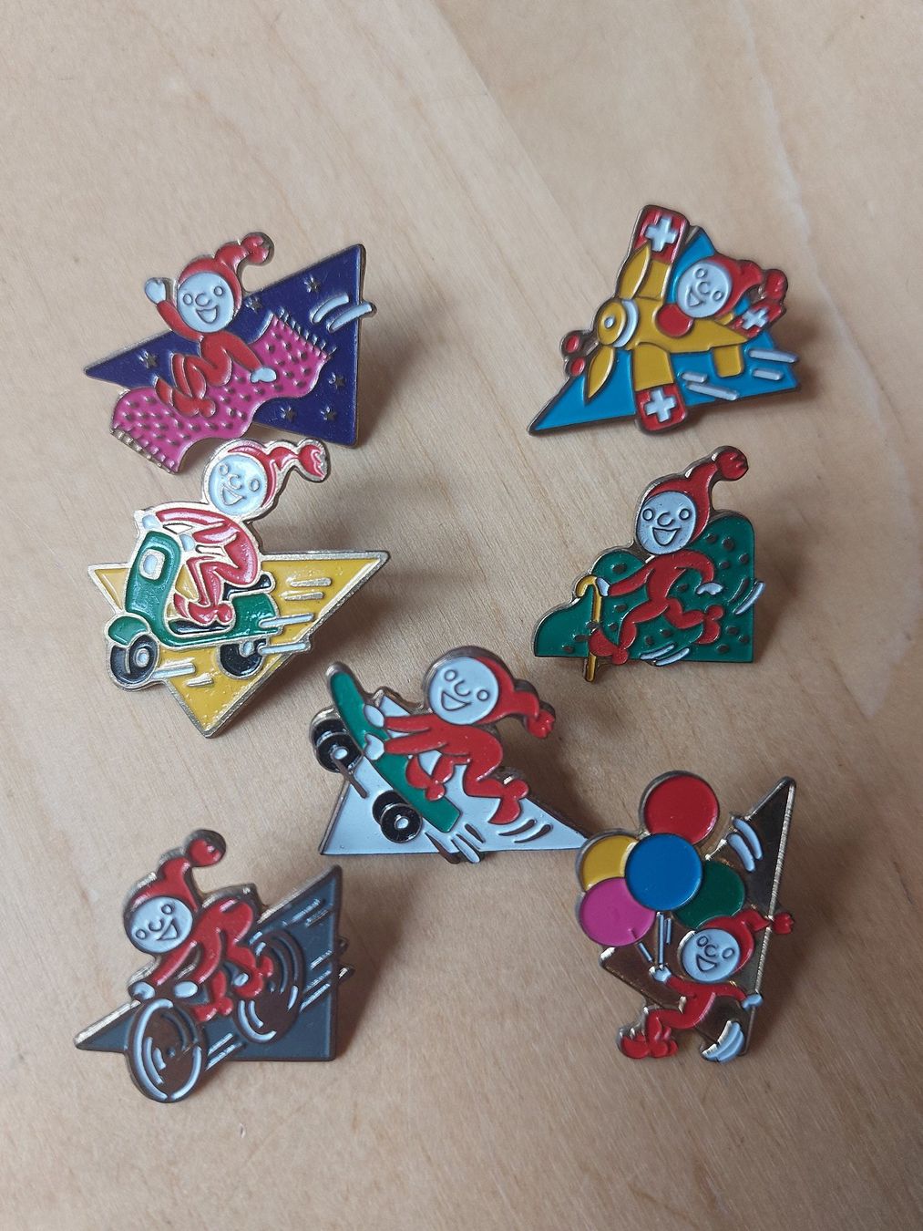 Placchette & Badge: 7 KNORR - PIN – Usato da Gipf - Oberfrick venduto da Esnoopy