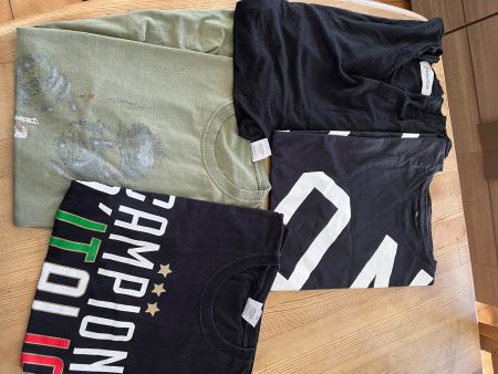 Lot 4 t-shirts Taille L Doryan
