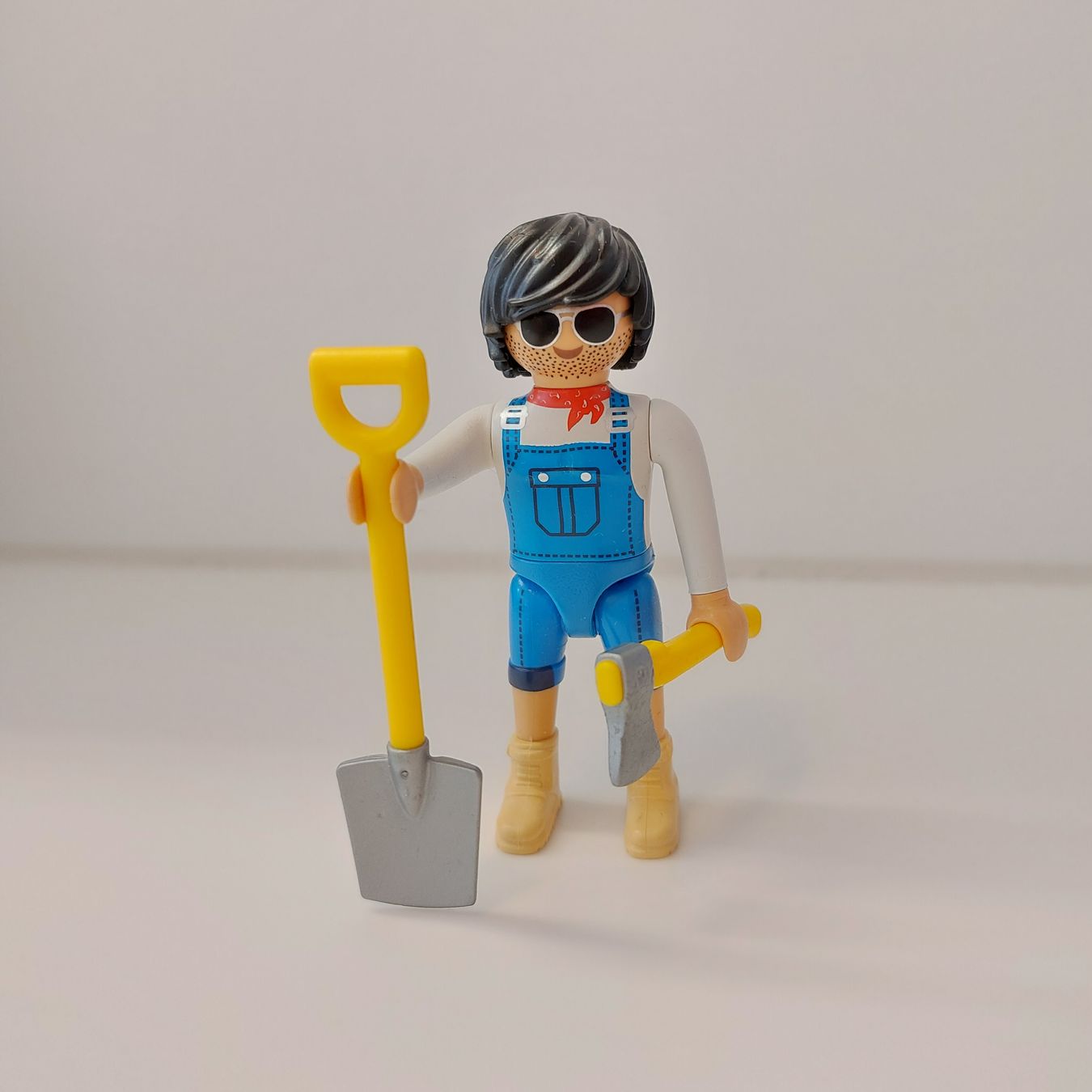 Playmobil Giocattoli: PLAYMOBIL Figur Mann in Overall – Usato da Balterswil venduto da Steineparadies