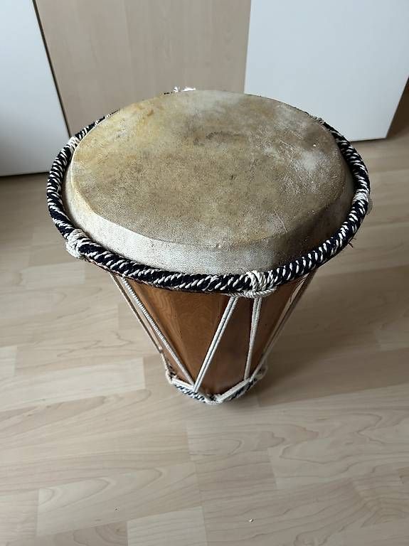 Musikinstrumente: Djember – Gebraucht aus Erde von atlantisCM