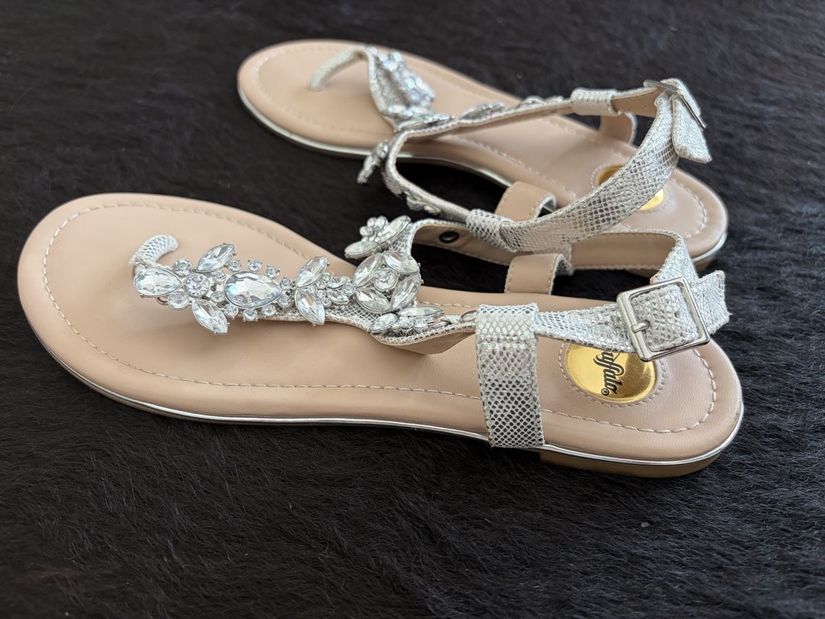 Buffalo Scarpe da donna: Buffalo Sandalen Silber mit Strass Grösse 38  – Usato da Zürich venduto da Minixxs 1