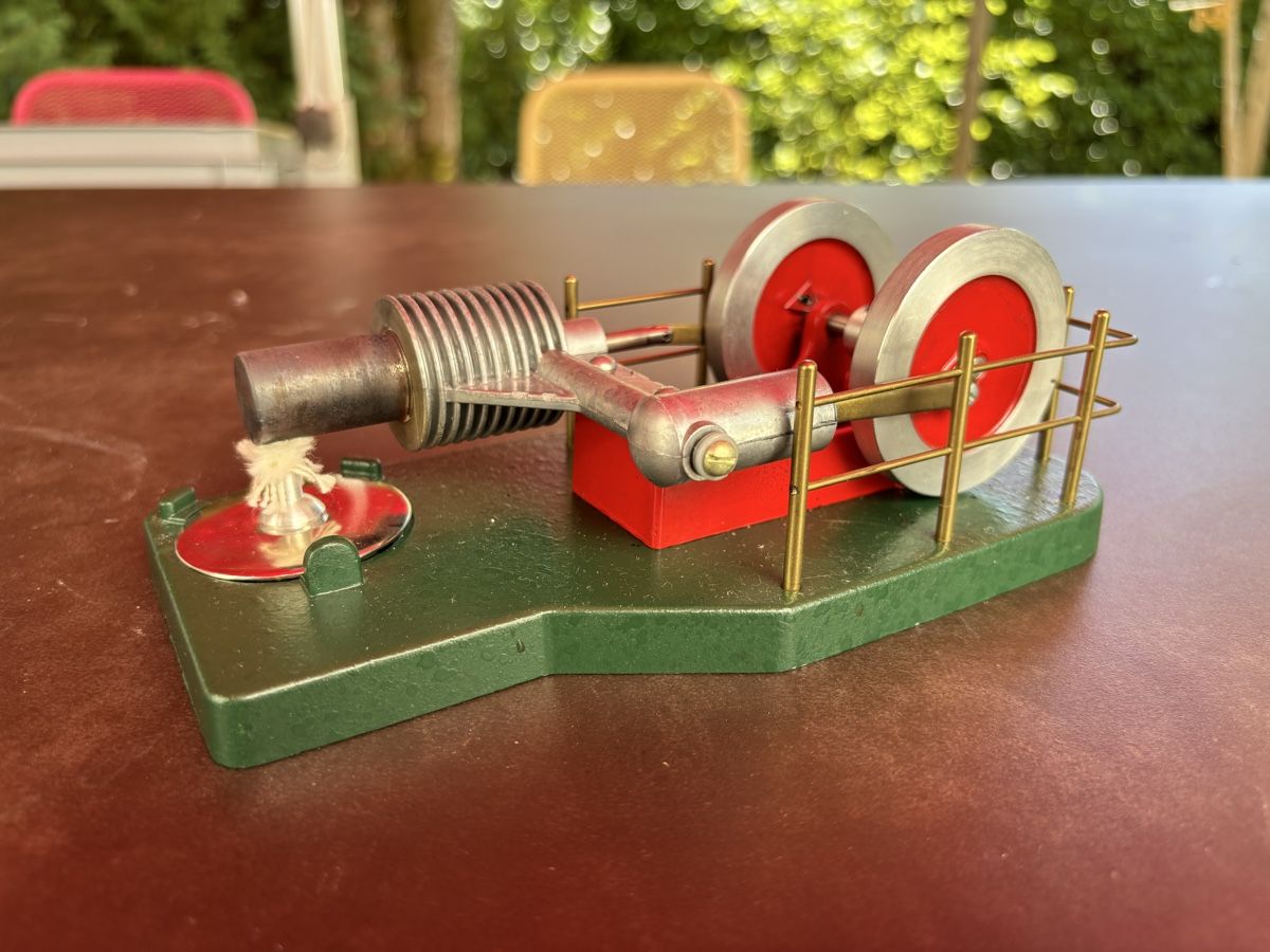 Kit di modellismo & Modellini statici: Stirling Heissluftmotor - Superzustand  – Usato da Jonen venduto da Sschriber 2