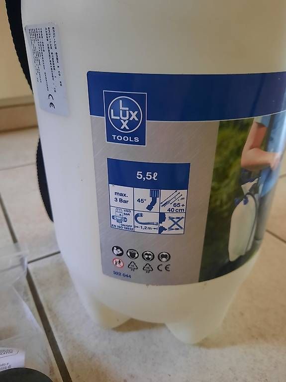 Lux Tutti gli attrezzi: Drucksprüher LUX, 5.5 l – Usato da Wallisellen venduto da denisepe 3