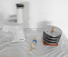 ZYLISS Elektro Scheibenraffel mit 4 Scheibenraffeln