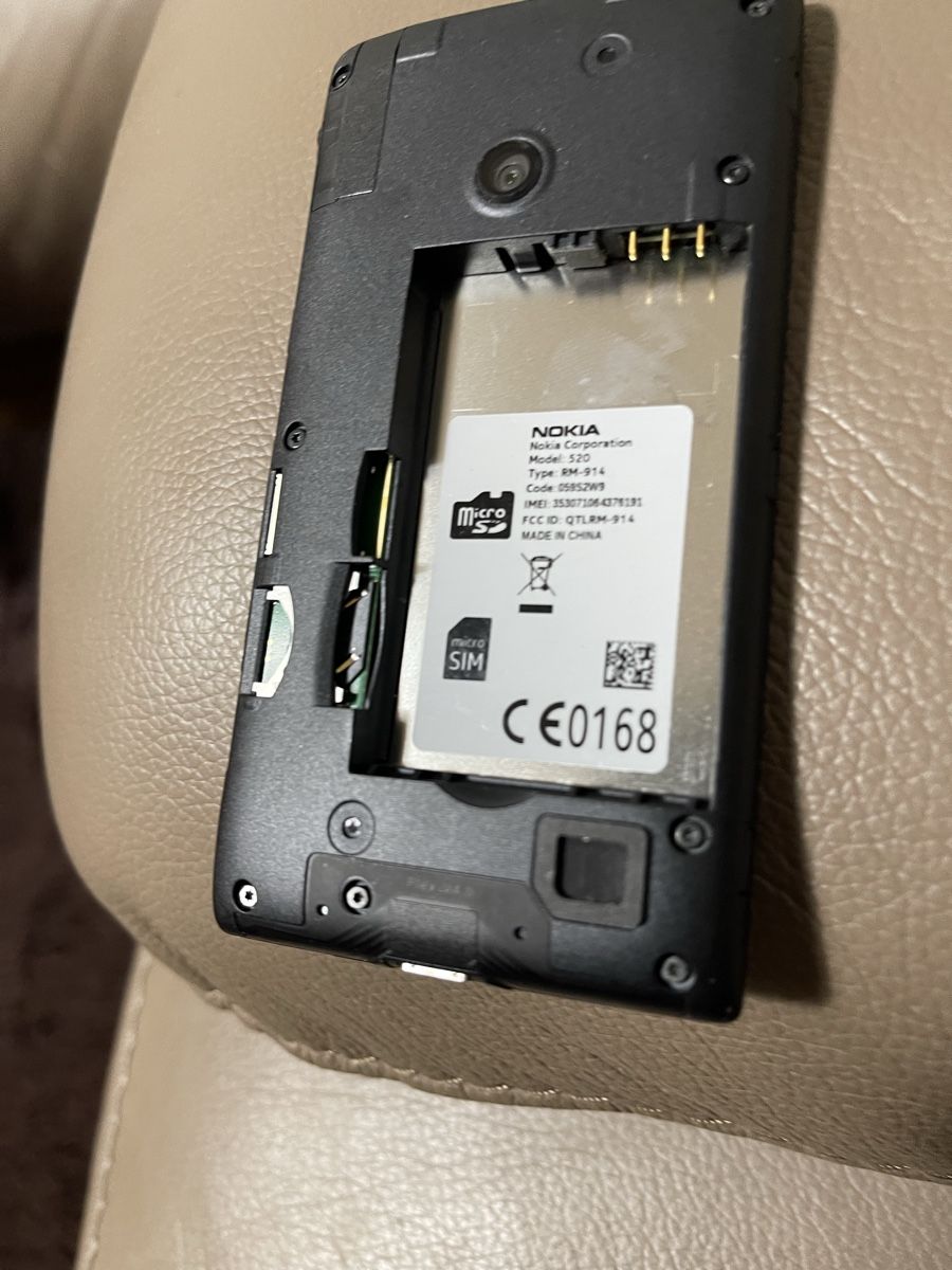 Nokia Telefoni cellulari / Smartphones: Nokia 520 Type RM-914 – Usato da Regensdorf venduto da mex5145 8