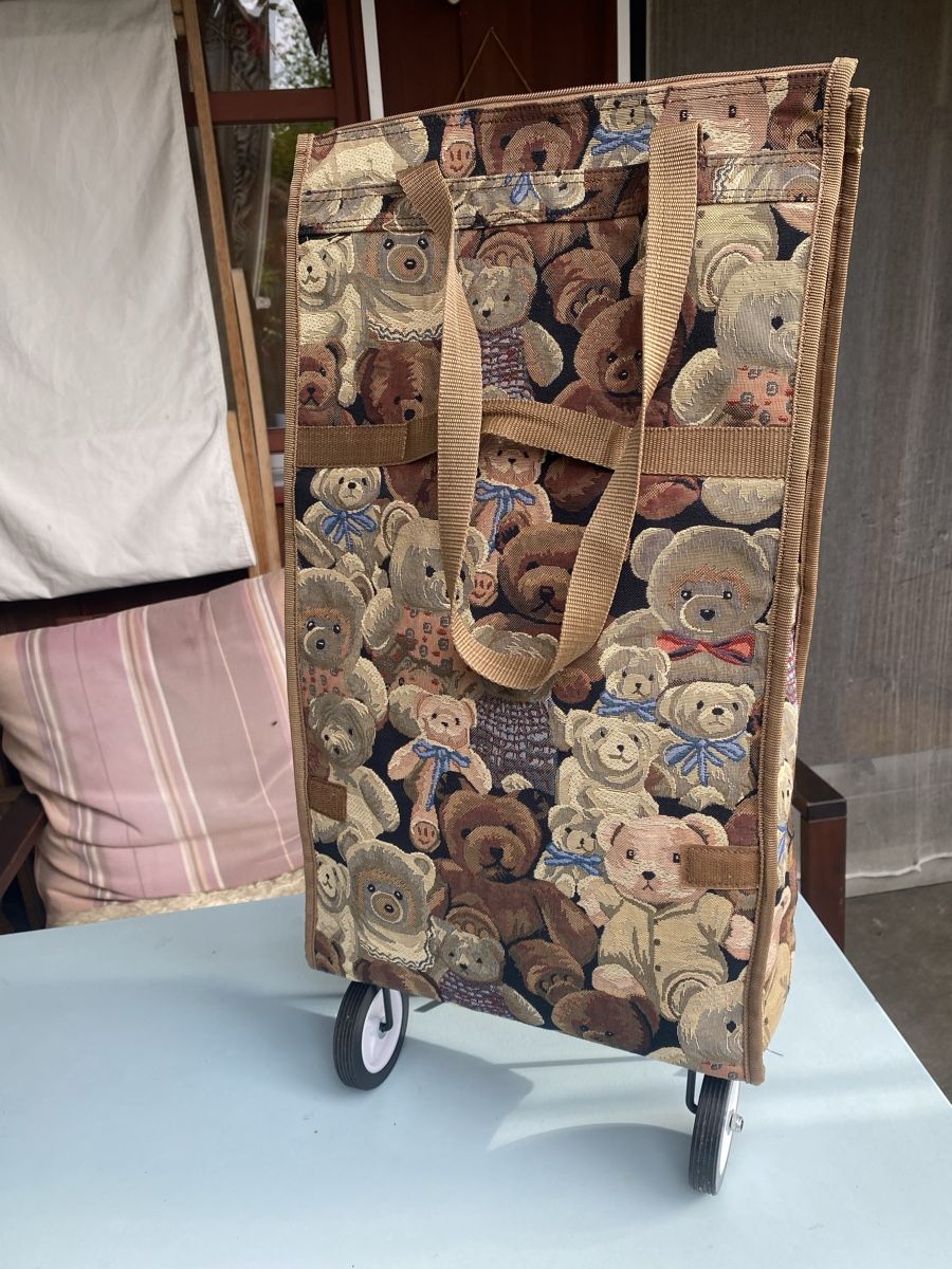 Taschen: Bäreli Tasche mit Räder – Neu (gemäss Beschreibung) aus Langenthal von flower101 1