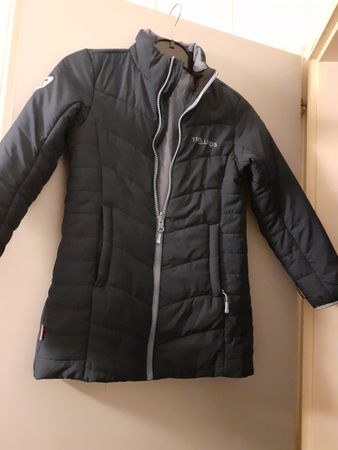 Trollkids Steppjacke dunkelblau Grösse 128 gut erhalten