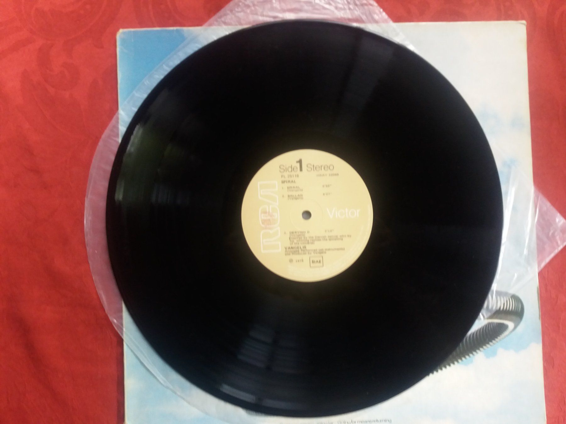 Dischi in vinile: LP (Vangelis) Spiral – Usato da Meyrin venduto da toutatis 2
